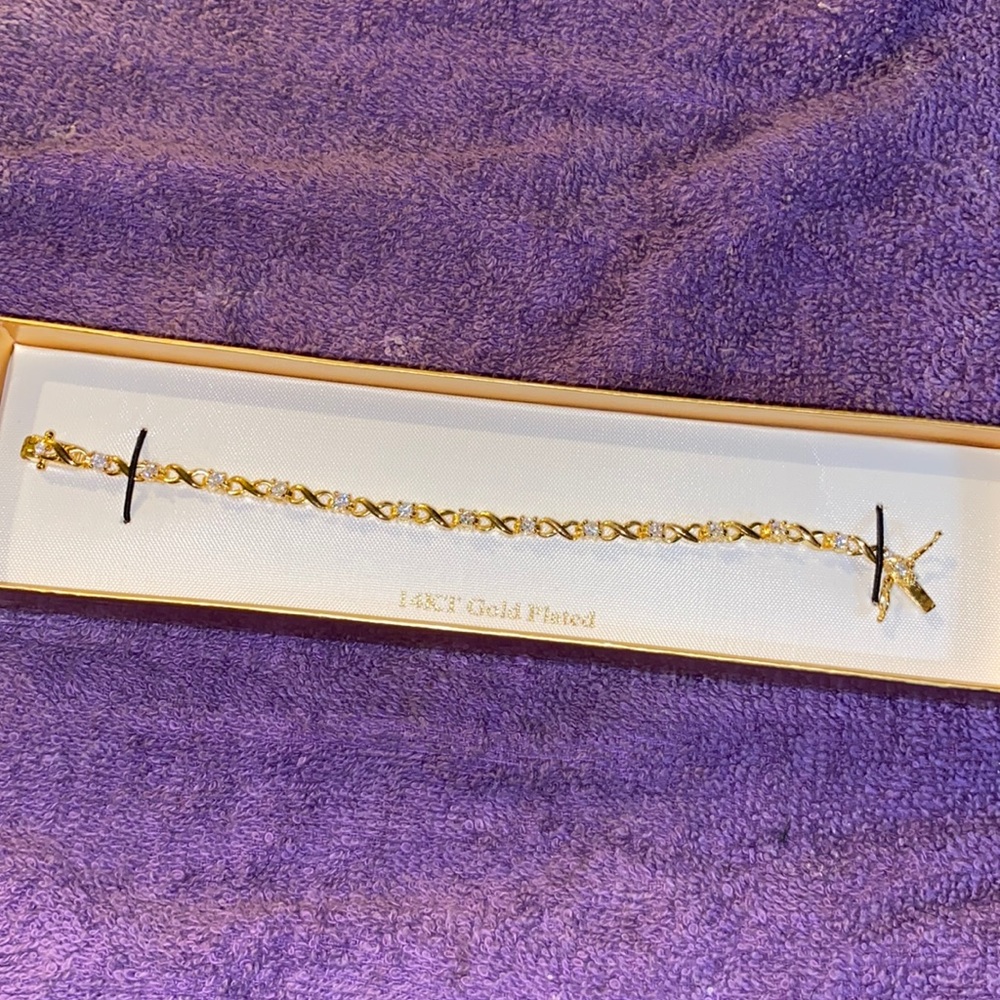 Women’s bracelet